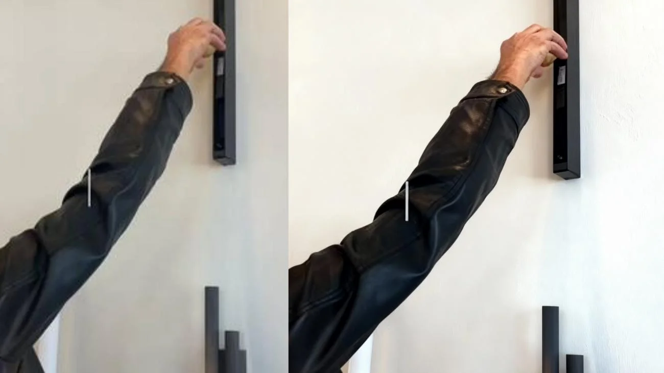 Conosci i binari LED?💡 Niente impianti costosi o lavori infiniti, i binari LED con faretti magnetici puoi veramente installarli ovunque👇 ✨ Perché li amano tutti: ✅ Si montano in pochi minuti, basta fissarli al soffitto o alla parete. ✅ Zero opere murarie: niente polvere, niente stress ✅ Personalizzabili: puoi spostare tutti i faretti come vuoi ✅ Luce potente, consumo minimo, LED certificati Immagina di poter sorprendere i tuoi ospiti cambiando l'illuminazione della tua casa per un occasione speciale! 💭 Ma da dove si inizia? Ci pensa il nostro esperto interno, che ti aiuta a creare l'ambiente illuminato perfetto per la tua casa Gratis✨ 💡 E se cerchi qualcosa di più semplice (e super conveniente)? Scopri i faretti 👉 a partire da solo 3,99€! 😍 📍 Ci trovi nel nostro showroom a Canicattì 📍 Via Giudice Livatino e Saetta snc (di fronte Eurospin) 📞 0922 853803 🕔 Aperti anche la domenica dalle 17:00 alle 20:30"